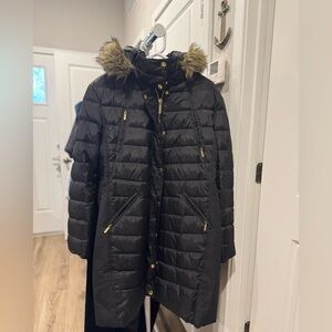 Women's Black Puffer Coat with Faux Fur Hood